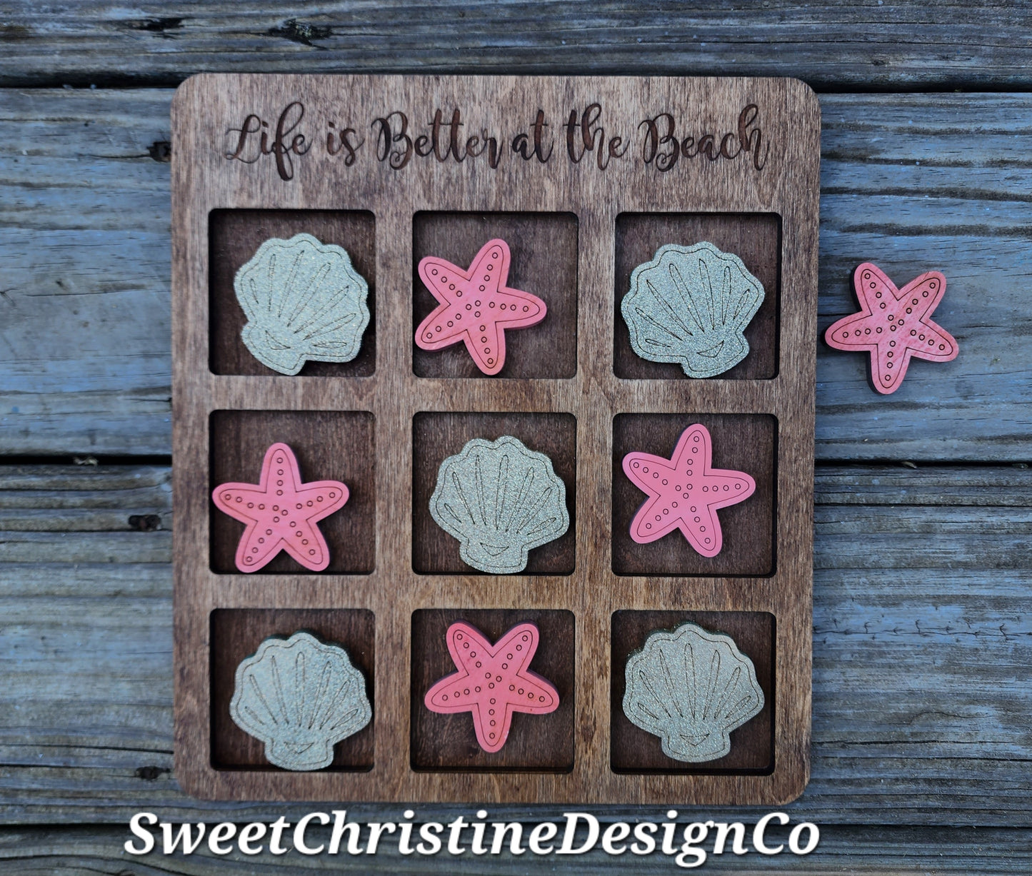 Tic tac toe "Life is Better at the Beach"