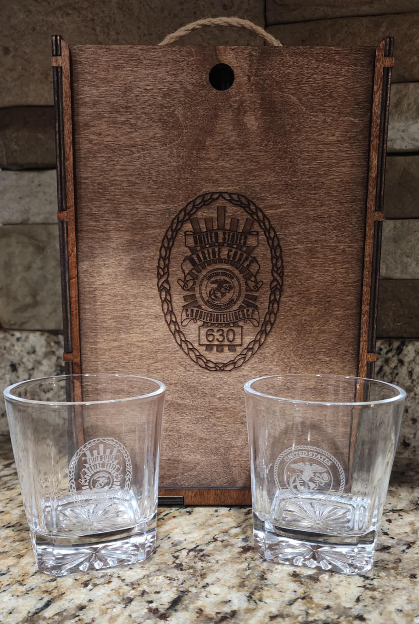 Intel Community Decanter Set with Box