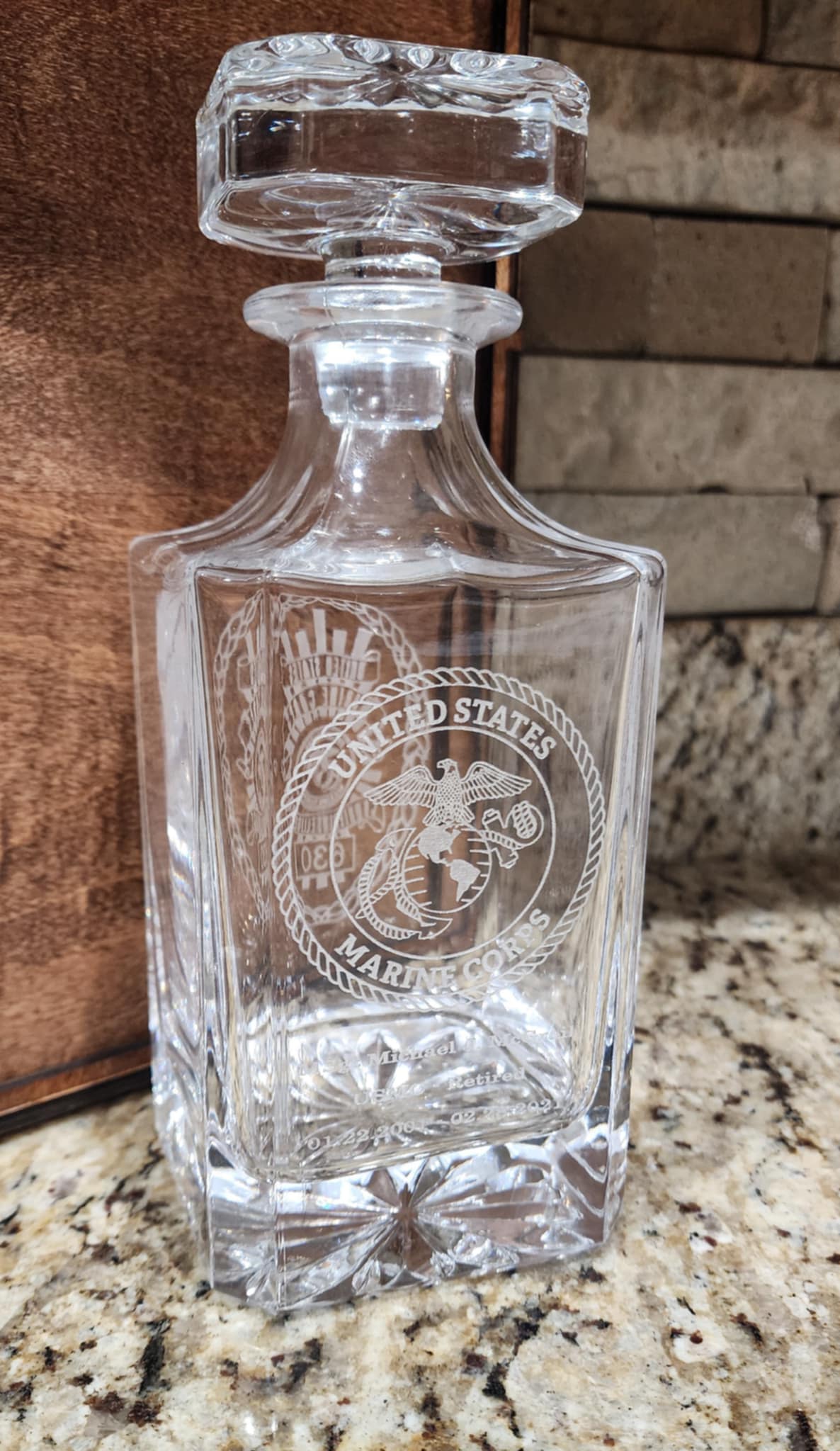 Intel Community Decanter Set with Box