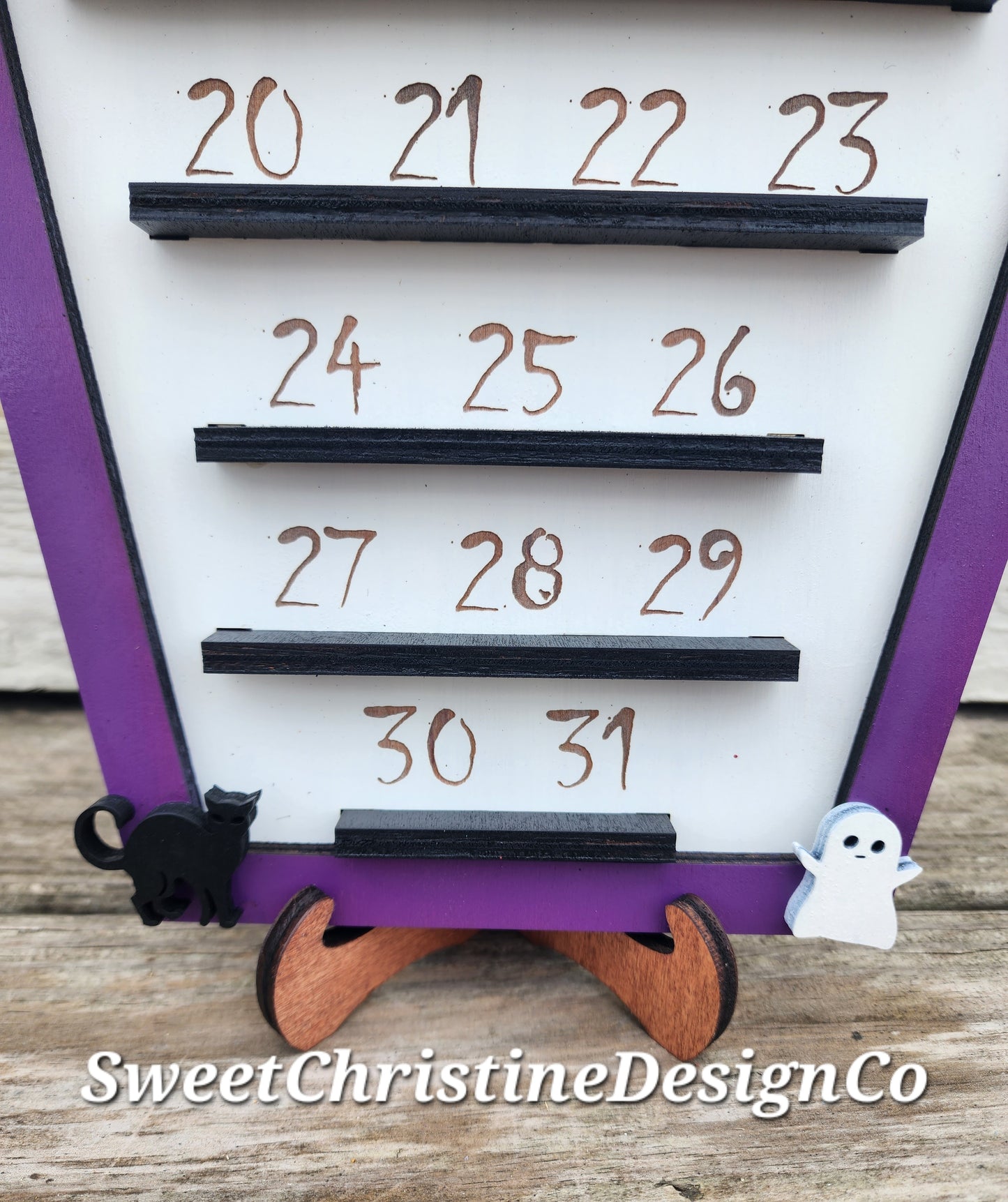 Halloween Countdown Calendar - Purple